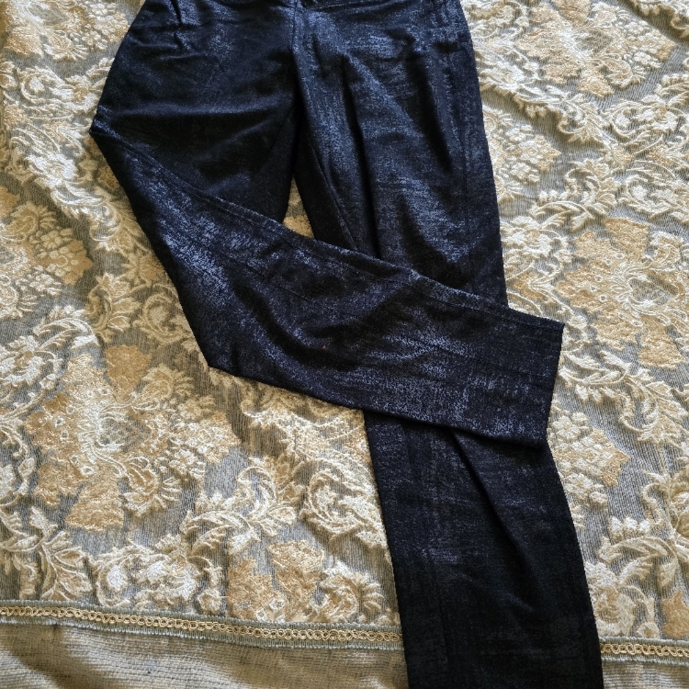 Apt. 9 Shimmering Black Leggings